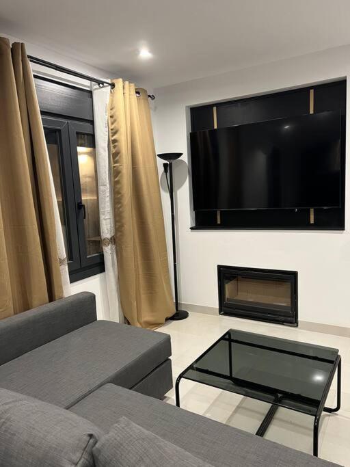 Villa Zeus 罗塔 外观 照片